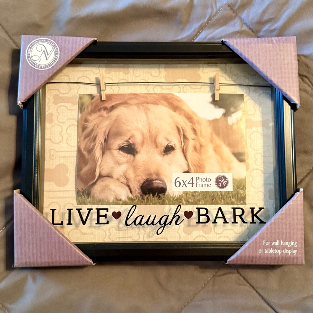LIVE laugh BARK 6x4 Photo Frame by New View *NIB*